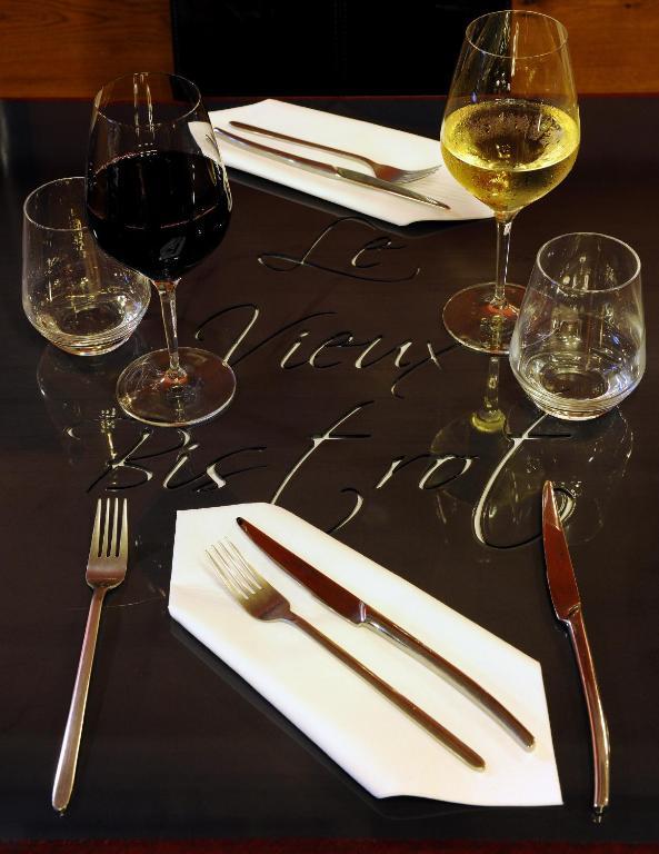 Le Vieux Bistrot 호텔 Cabrières-dʼAvignon 외부 사진