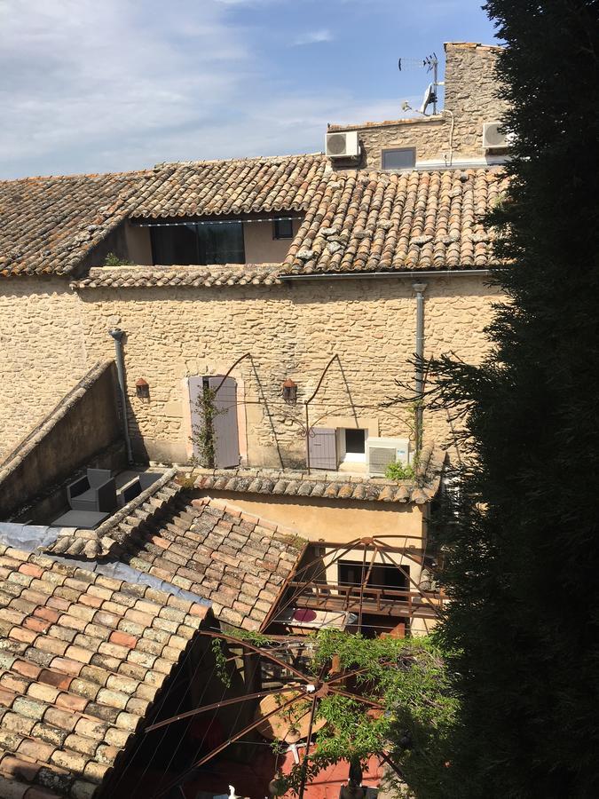 Le Vieux Bistrot 호텔 Cabrières-dʼAvignon 외부 사진